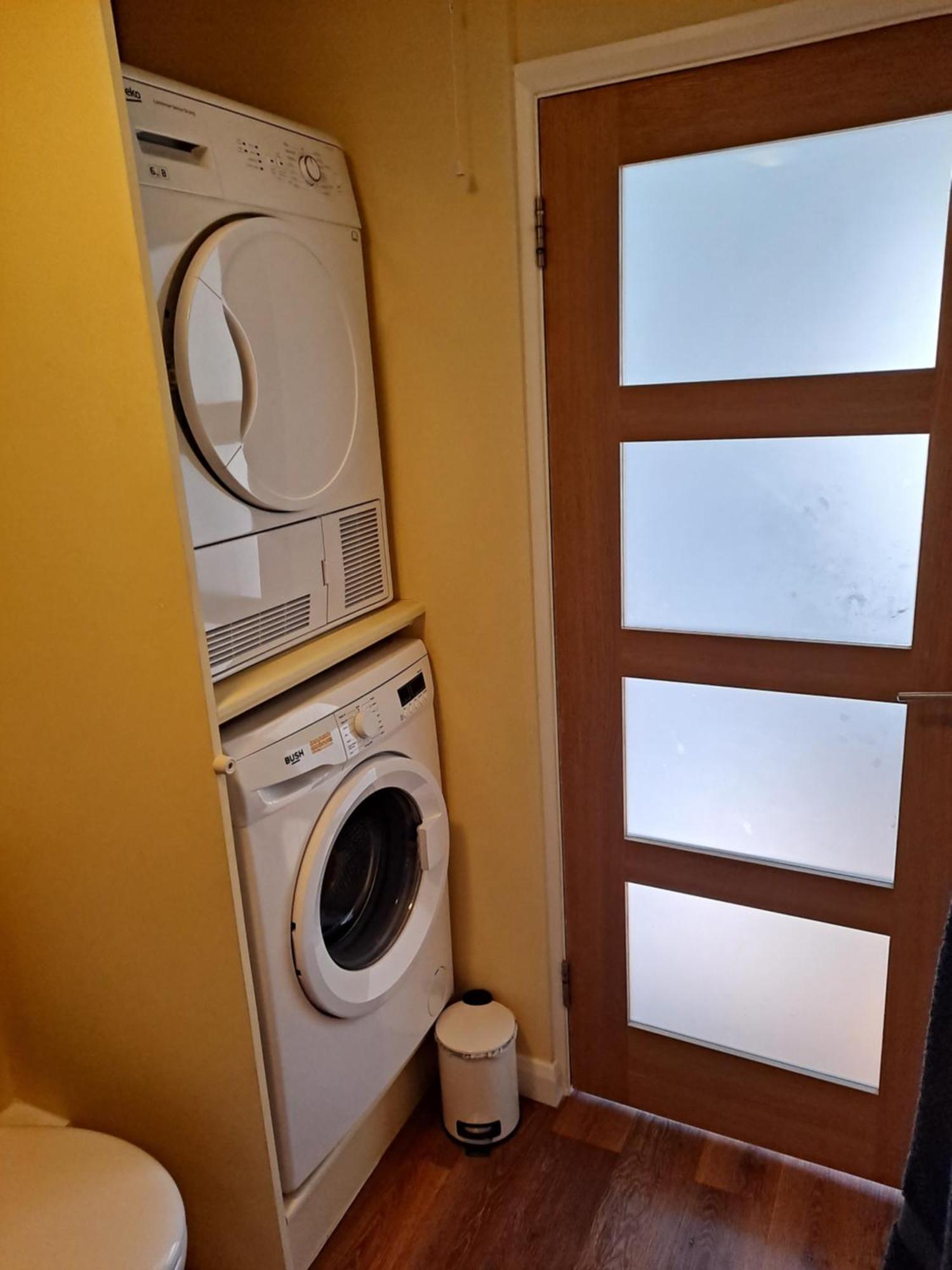 Cheltenham Studio Apartment Exterior photo